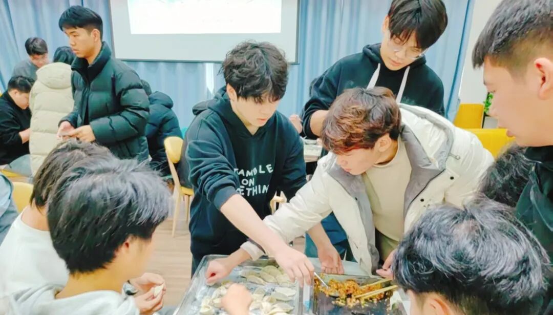 冬至守長(zhǎng)夜，筆鋒破重關(guān)！